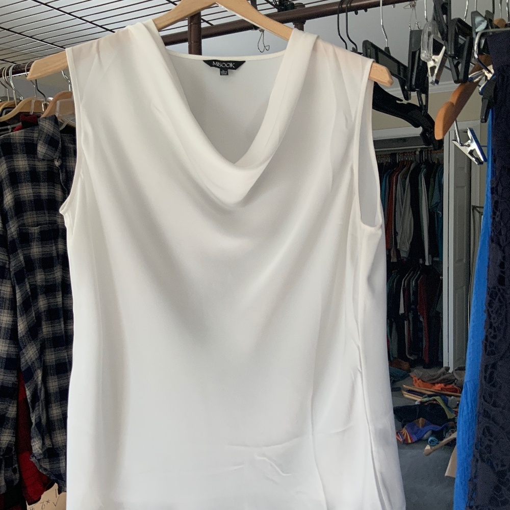 Misook sleeveless shell blouse